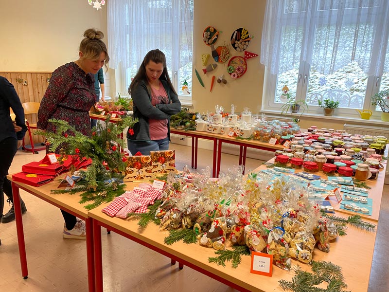 Grundschule Hermsdorf/E. - Naturmarkt